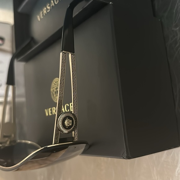 New - Picture 6 of 9